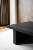 Mesa Roble Negro