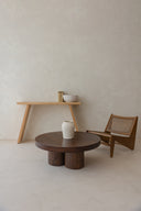 Mesa roble round totem